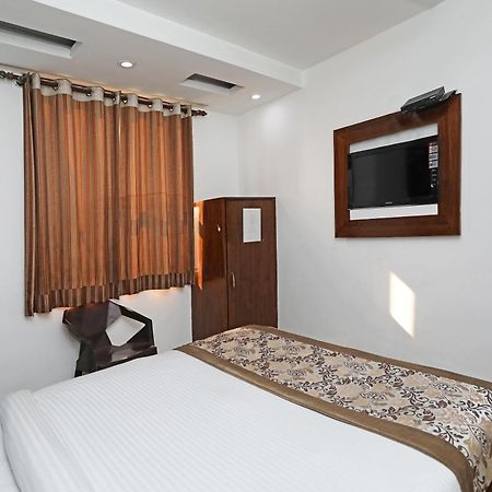 Hotel O Cg International Nowe Delhi Zewnętrze zdjęcie
